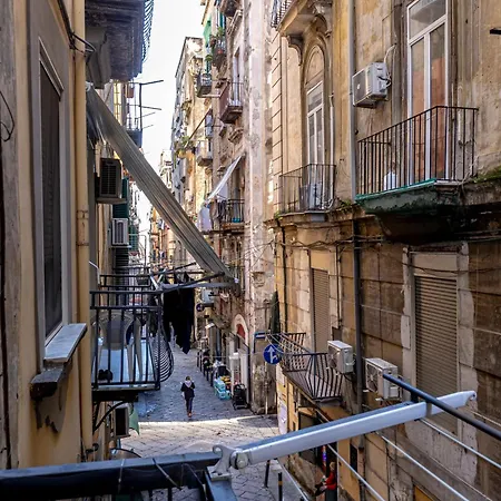 Apartamento La Dimora Del Tritone Nápoles Exterior foto